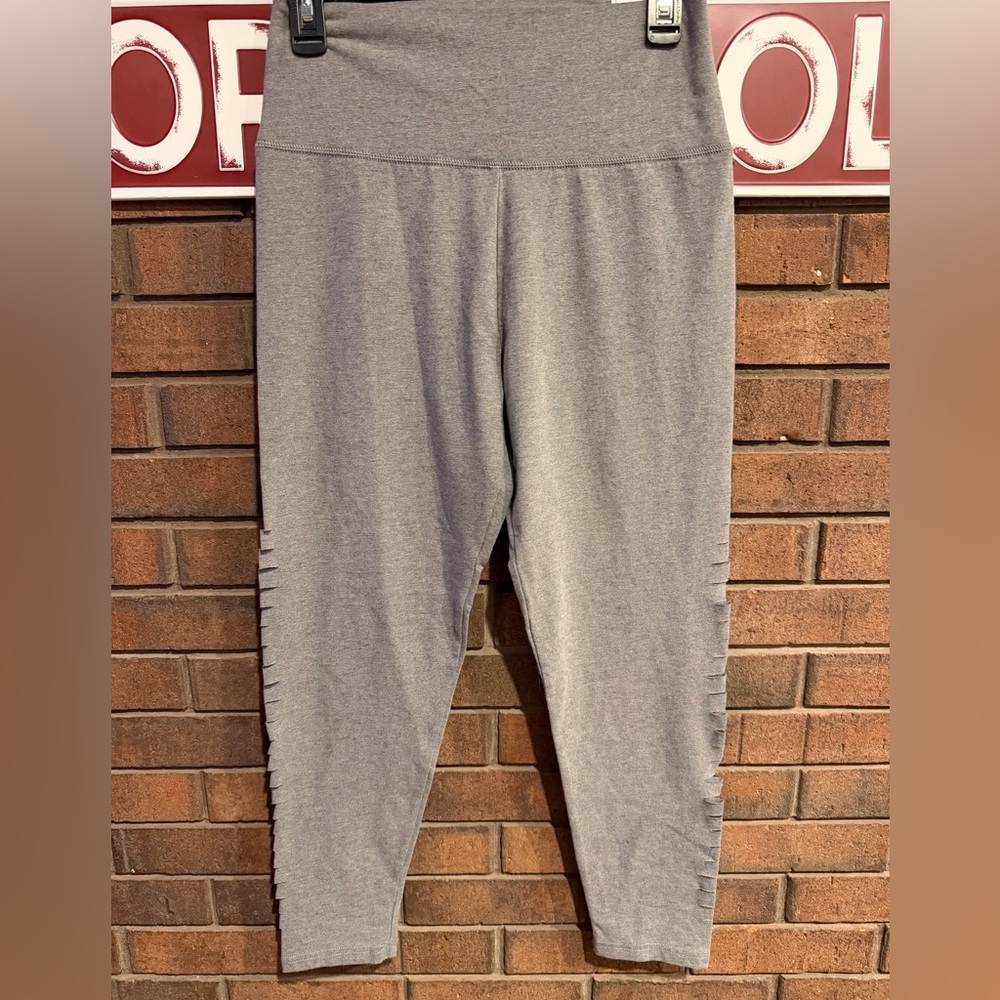 Aerie Gray Women's Leggings size Large NWT side slits up legs.